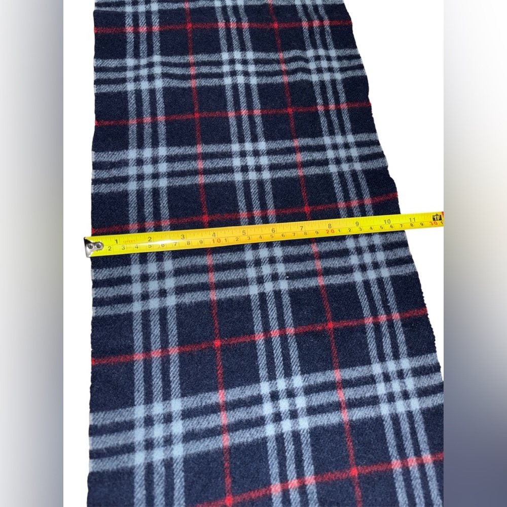 Burberry’s of London blue scarf - Picture 5 of 5